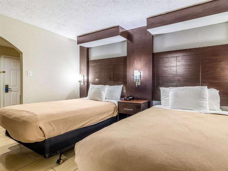 Rodeway Inn & Suites Houston Near Medical Center Exteriör bild
