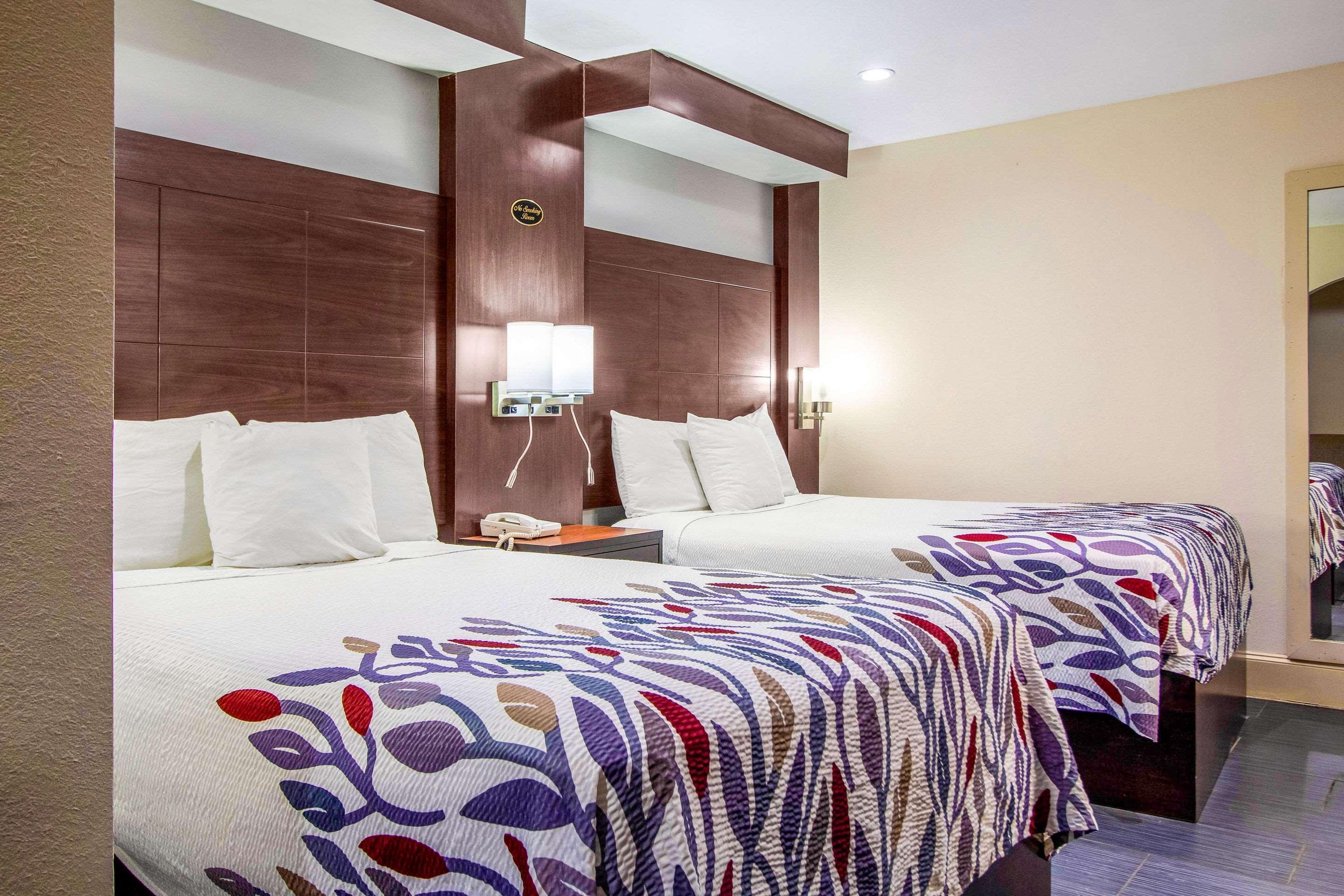Rodeway Inn & Suites Houston Near Medical Center Exteriör bild