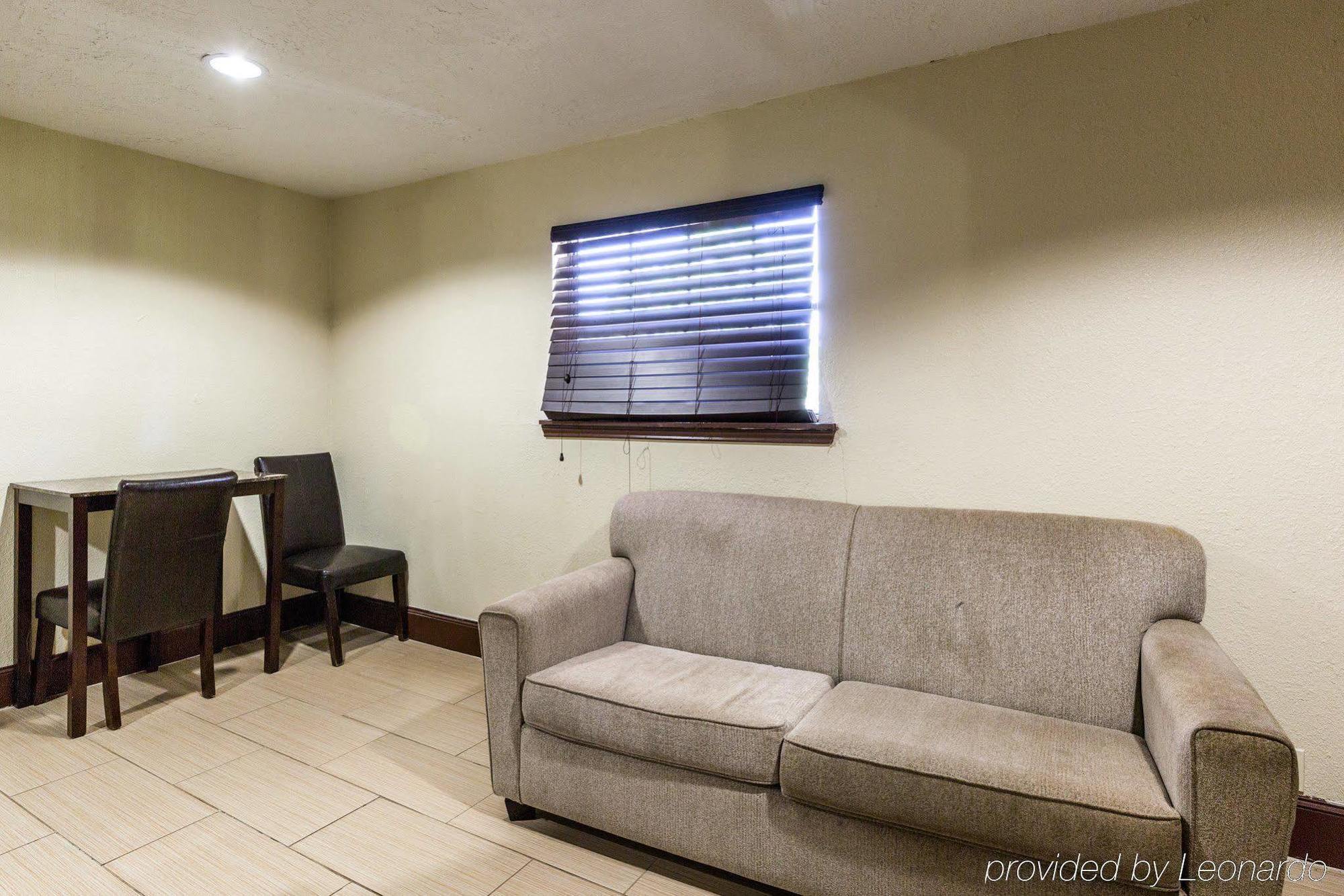 Rodeway Inn & Suites Houston Near Medical Center Exteriör bild