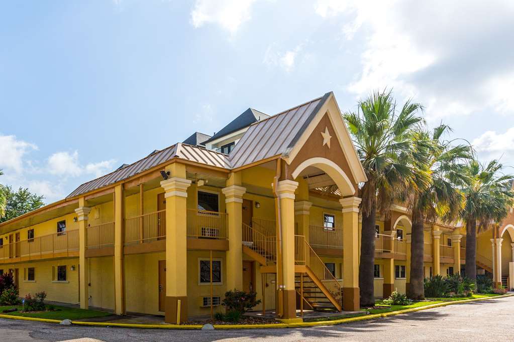 Rodeway Inn & Suites Houston Near Medical Center Exteriör bild