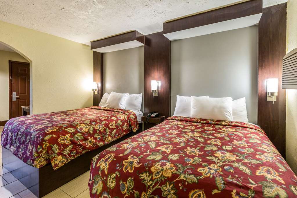 Rodeway Inn & Suites Houston Near Medical Center Rum bild